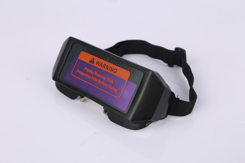 automatic darkening welding helmet