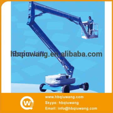 Electric seli-propelled articulated boom lift, cherry picker