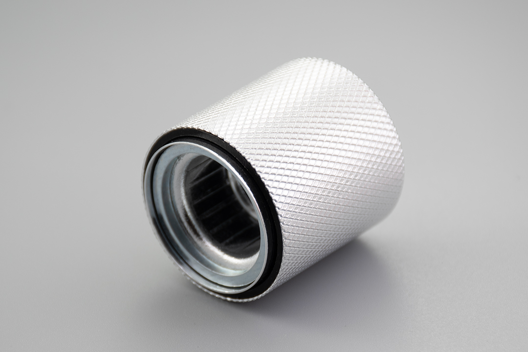 FEA15 Shiny Silver Magnetic Perfume Bottle Cap
