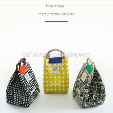 The new winter pattern insulated lunchbox bag lunch bag