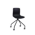 Chaise d&#39;appoint pivotante en plastique moderne avec roue