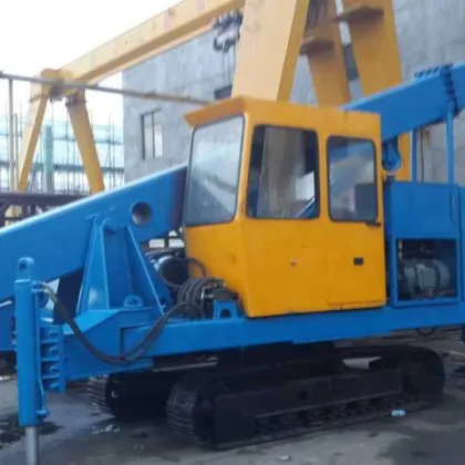 Crawler Pile Driver Equipment and Techniques