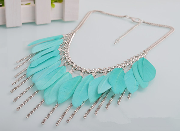 Feather Tassel Pendant Necklace