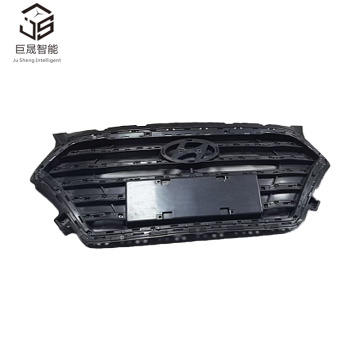 Ornamentul grilajului frontal al vehiculului