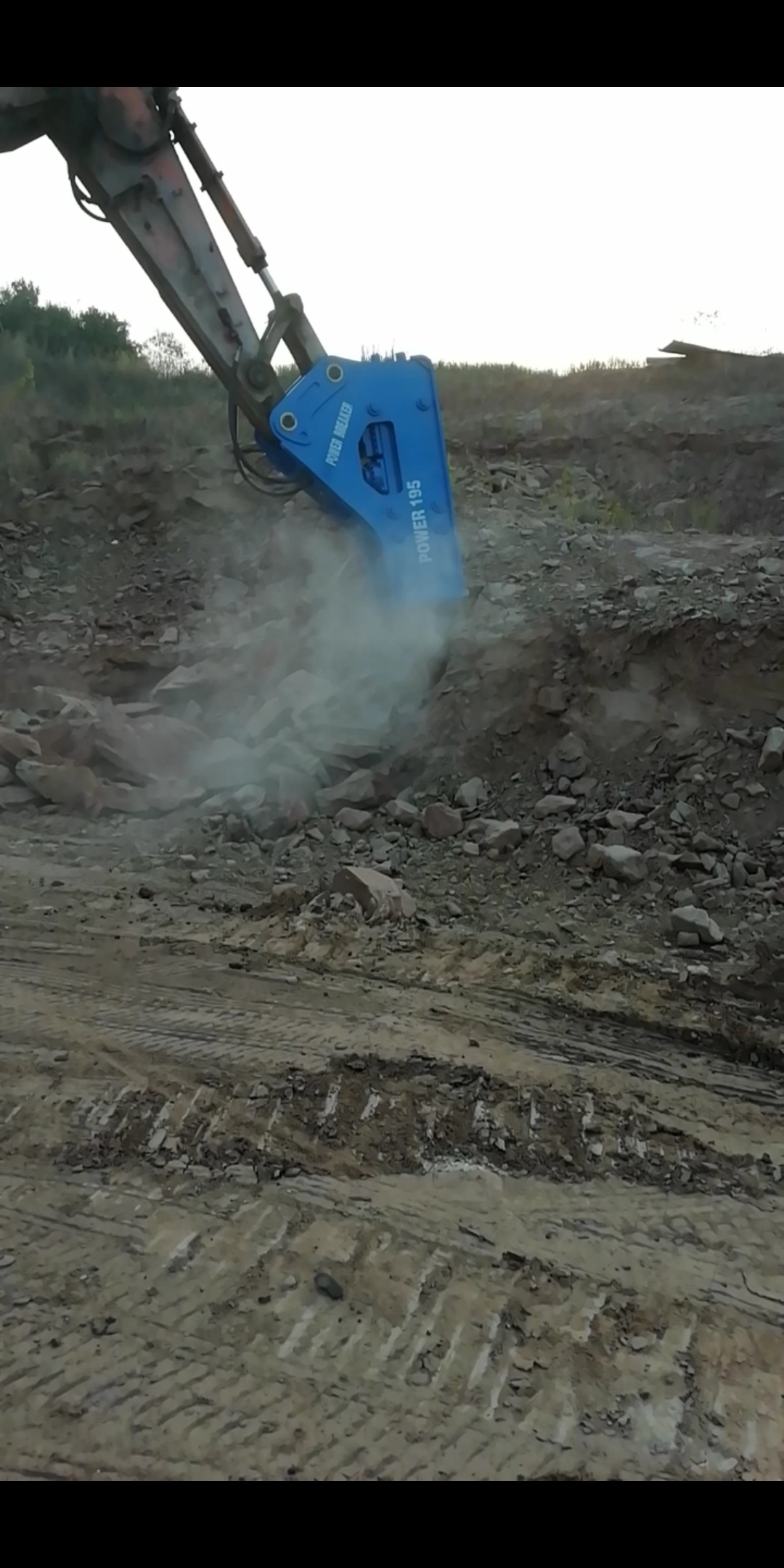 Hydraulic breaker hammer rock excavator