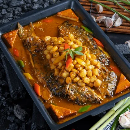 Tianchu Garlic Flavor Spicy Fish Seasoning Condiment Sauce