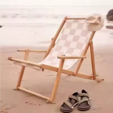 2024 Comfortable Beech Handle Folding Beach Chairs for Outdoor Picnics & Camping