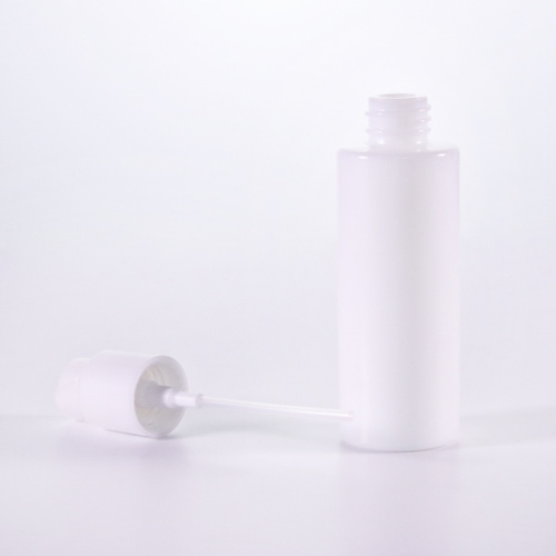 China Flat Shoulder Cylinder Shape White Glass Lotion Bottle Supplier