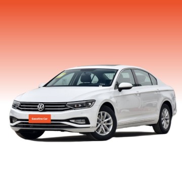 मध्यम गैसोलीन तीन बॉक्स कार VW मैगोटन