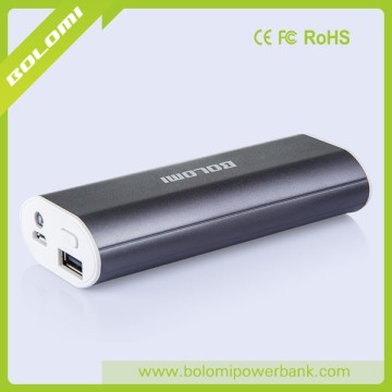 Shenzhen factory wholesale mobile power supply 4000 mah, the mobile phone charging treasure, mobile phone charger.