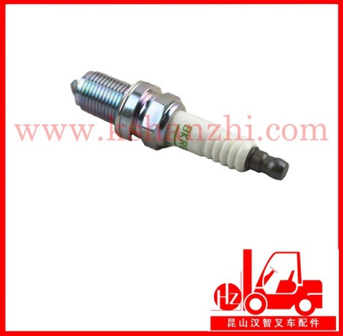 Forklift Part NISSAN H20 spark plug (22401-FU412)