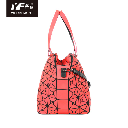 Nylon Handbags With Leather Handles Diamond pattern geometric waterproof leather handbag Manufactory