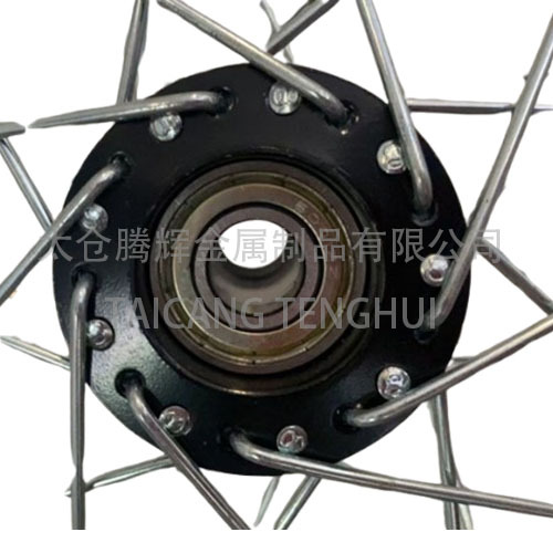 Cubo de ferro de cadeira de rodas sólida