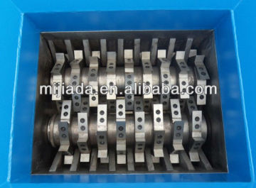 CM-105 dual shaft crusher