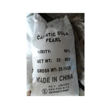 Chine Flocons de soda NaOH Caustic 99% pour le lavage de déterrant  Fabricants