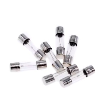 Electrical Fuses: Various Amps and Voltages