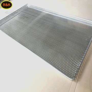 Stainless Steel Wire Mesh Aluminum Filter Perforated Baking Trays with Rack for Cupcakes, Pizza, Bread, and Cookies