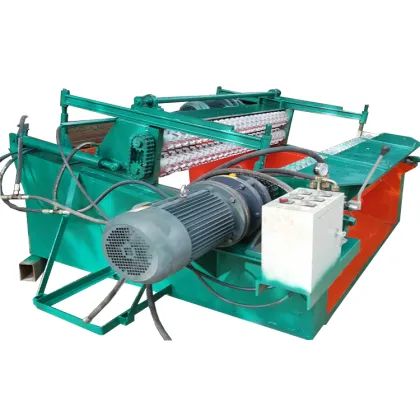 Small Mobile Wood Log Debarking Machine - Wood Log Debarker