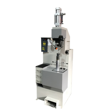 Semi-automatische pneumatische hoge hielschoenspijkermachine