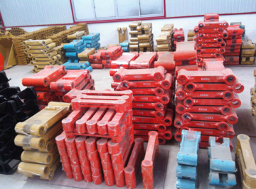 Excavator Spare Part Bucket Link Cat 330c
