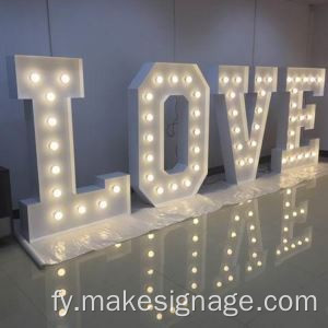 Marquee Brieven foar Weddings
