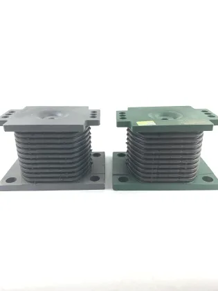 Sinotruk Truck Suspension Rubber Bearing AZ9725520278 Rubber Support Assy