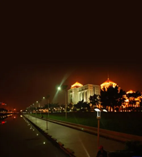 100w Solar 18 / 32v Dc Powered Energy Off Grid Street Lights For Outdoor Picnic