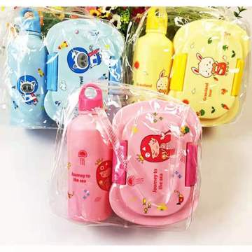 Kawaii Bento Lunch Box per bambini: bottiglia d'acqua, container snack e altro "Tuttavia, se stai cercando un titolo più conciso adatto per un motore di ricerca, considera:" Kawaii Bento Lunch Box e Bottle per i bambini