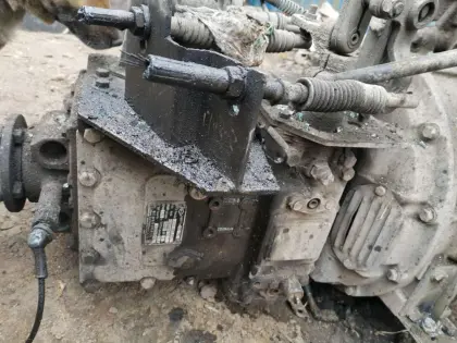 Used Yutong Bus Gearbox - Good Condition