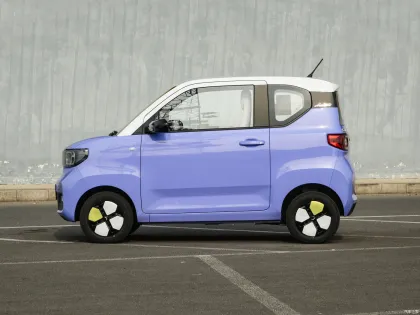 2022 New Chinese Macaron Wuling Mini EV Electric Cars