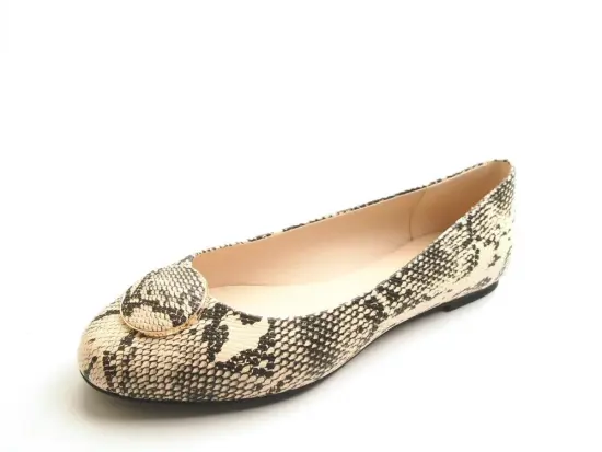 Ladies Round Toe Fashion Buckle Flat Shoes