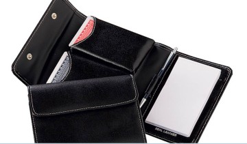 Snap-Fastener Poker Holder