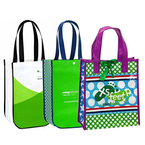 Laminated promotional bags for shopping & advertisement