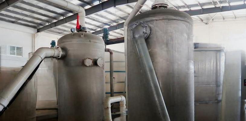 High load negative pressure vacuum tank