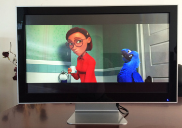 28 naked-eye 3D ad player UHD monitor media player