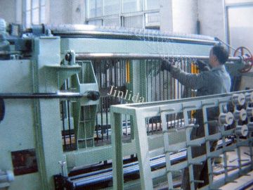2200mm Width Automatic Hexagonal Netting Machine Mesh Weaving Machines