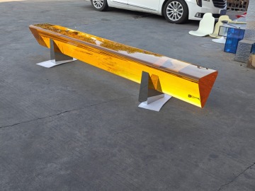 Amber Triangular Acrylic Bench Public Bench Park Mall