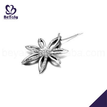 Fashion women's love silver cz leaf pendant