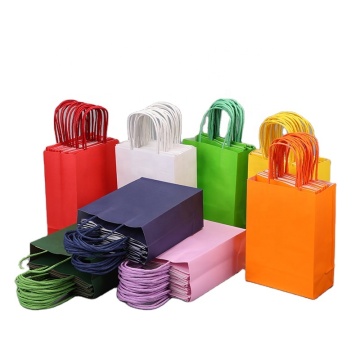 Customized Multi-Color Logo Kraft Paper Packaging Bags for Shopping Malls and Take-Away Use