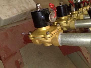 China vacuum hold down VVB