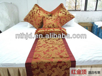 2014 Hilton Hotel Luxurious Quilted Bed Runner