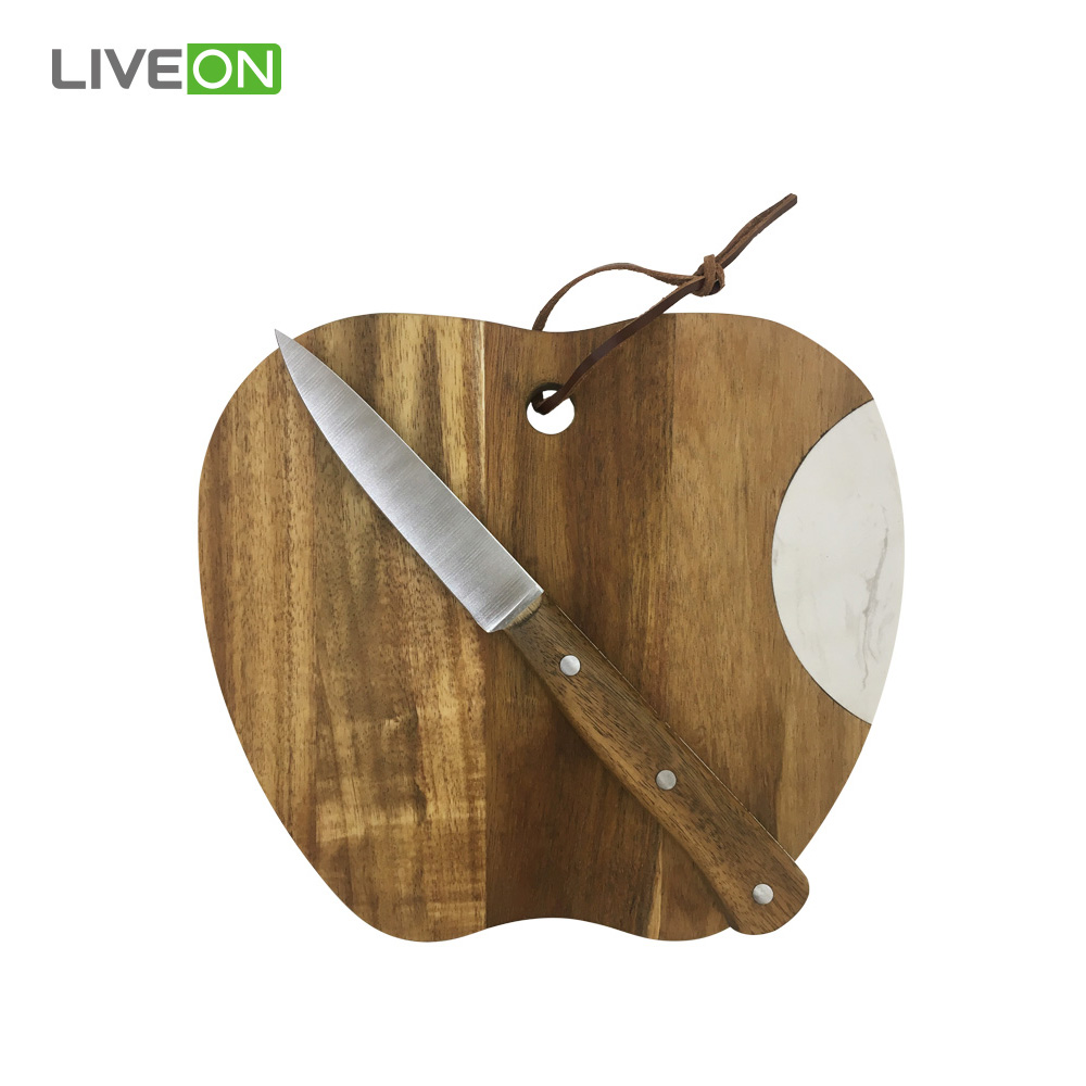 Tabla de cortar Apple Sharp con cuchillo