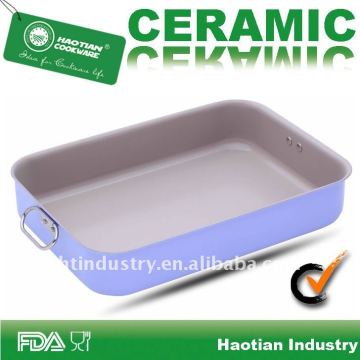 Roasting Pan with Durable Ceramic Coating Inside
