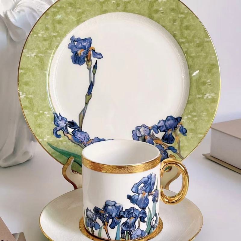 Iris Blossom High-End Porcelain Dinnerware