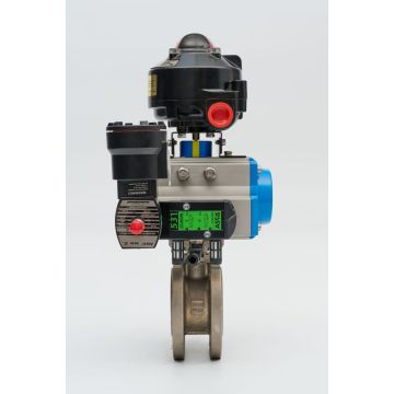 Pneumatic insulated ball valve