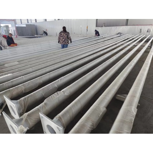 Q235 galvanized street lighting pole light post