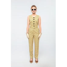 Поднять свой стиль с помощью классического жилета Woven's