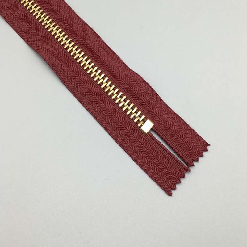Distinct metal zipper for clothing