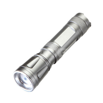 CREE Q5 Led zaklamp 3w 180lm 200-300m