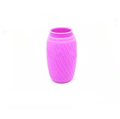 Silicone vase of flower